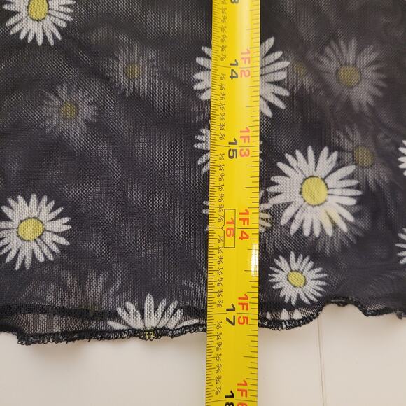 Sheer Daisy Mesh Top Size M Black White Long Sleeve Made in Turkey Bershka - Picture 7 of 7